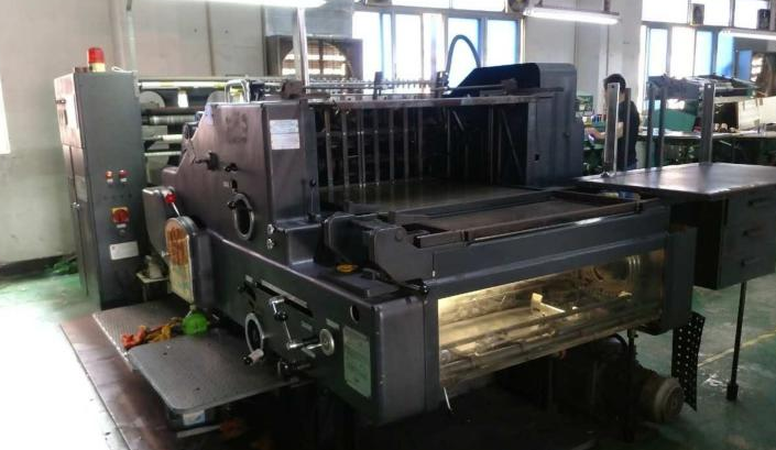 全自動燙金機產(chǎn)品圖展示 全自動燙金機產(chǎn)品圖展示